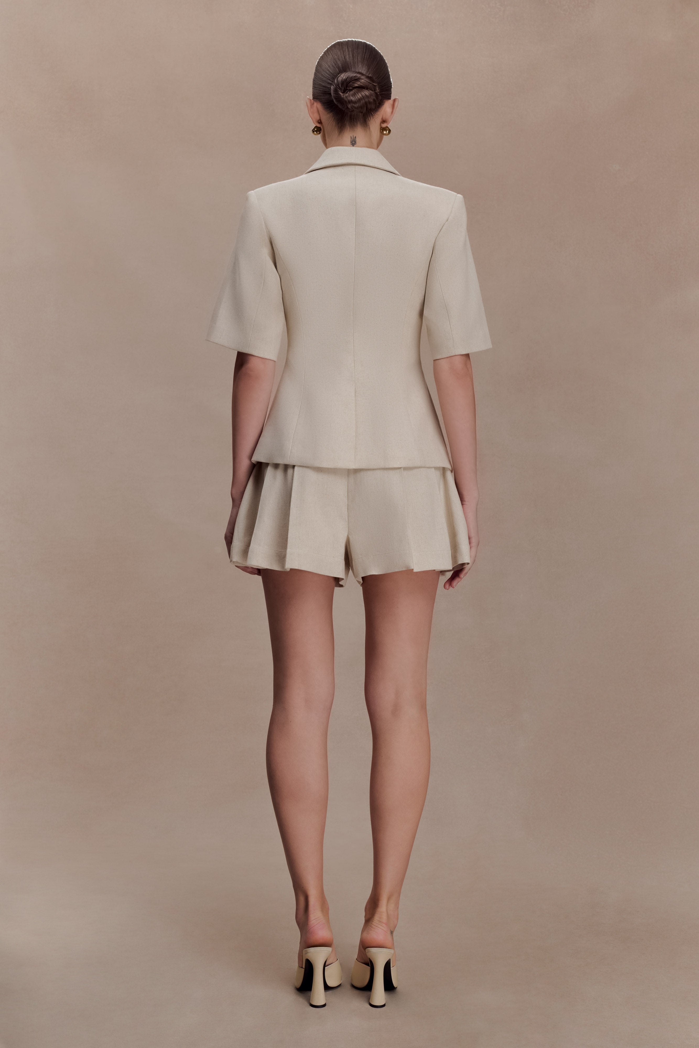 Martine Pleated Linen Short - Natural